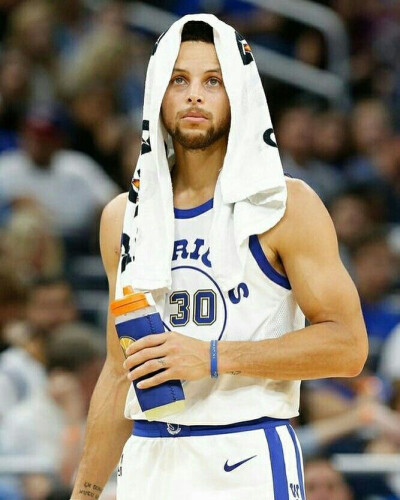 底角形成空 底角形成空